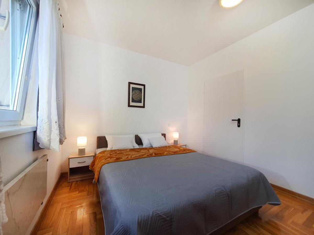 Panorama Apartment Tar-Vabriga Bagian luar foto